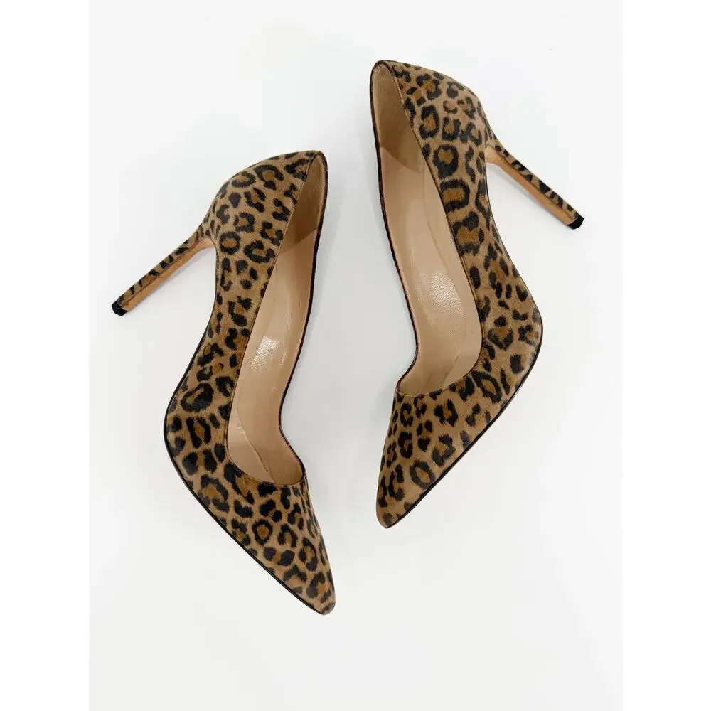 Manolo Blahnik BB Leopard Print Suede Pointed Toe Stiletto Pumps Size 38 EU 7.5